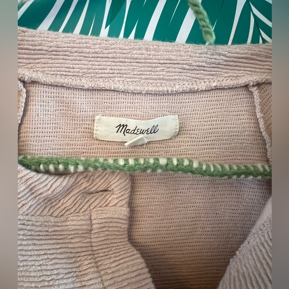 Madewell button from top with pleated sleeve detail size small - Picture 3 of 6
